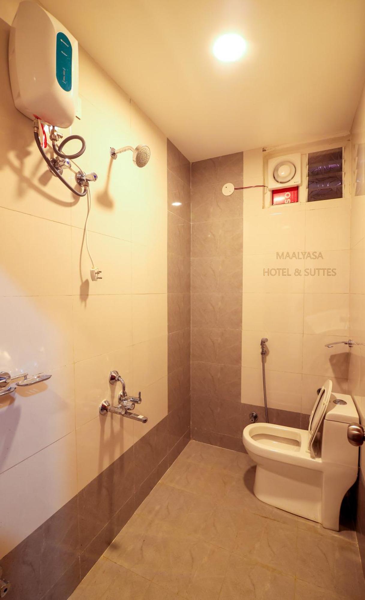 Maalyasa Hotel And Suites Haiderabad Buitenkant foto