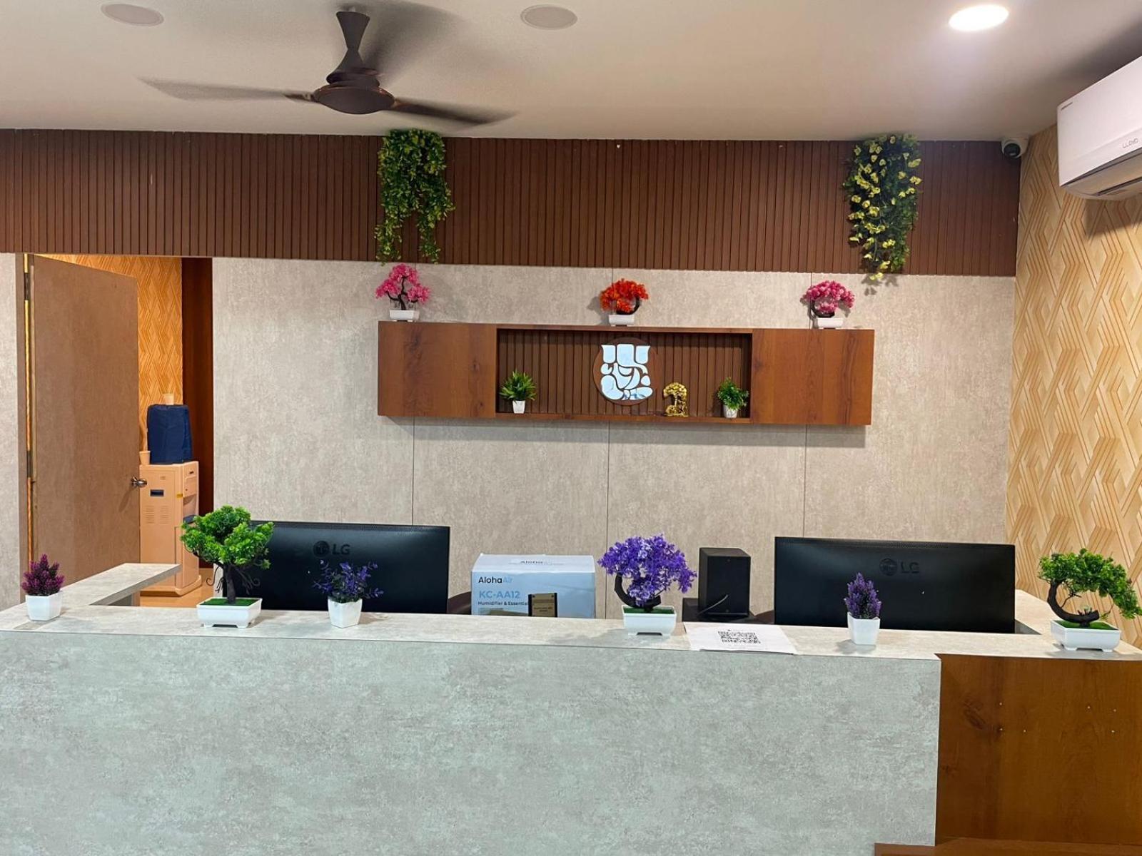 Maalyasa Hotel And Suites Haiderabad Buitenkant foto
