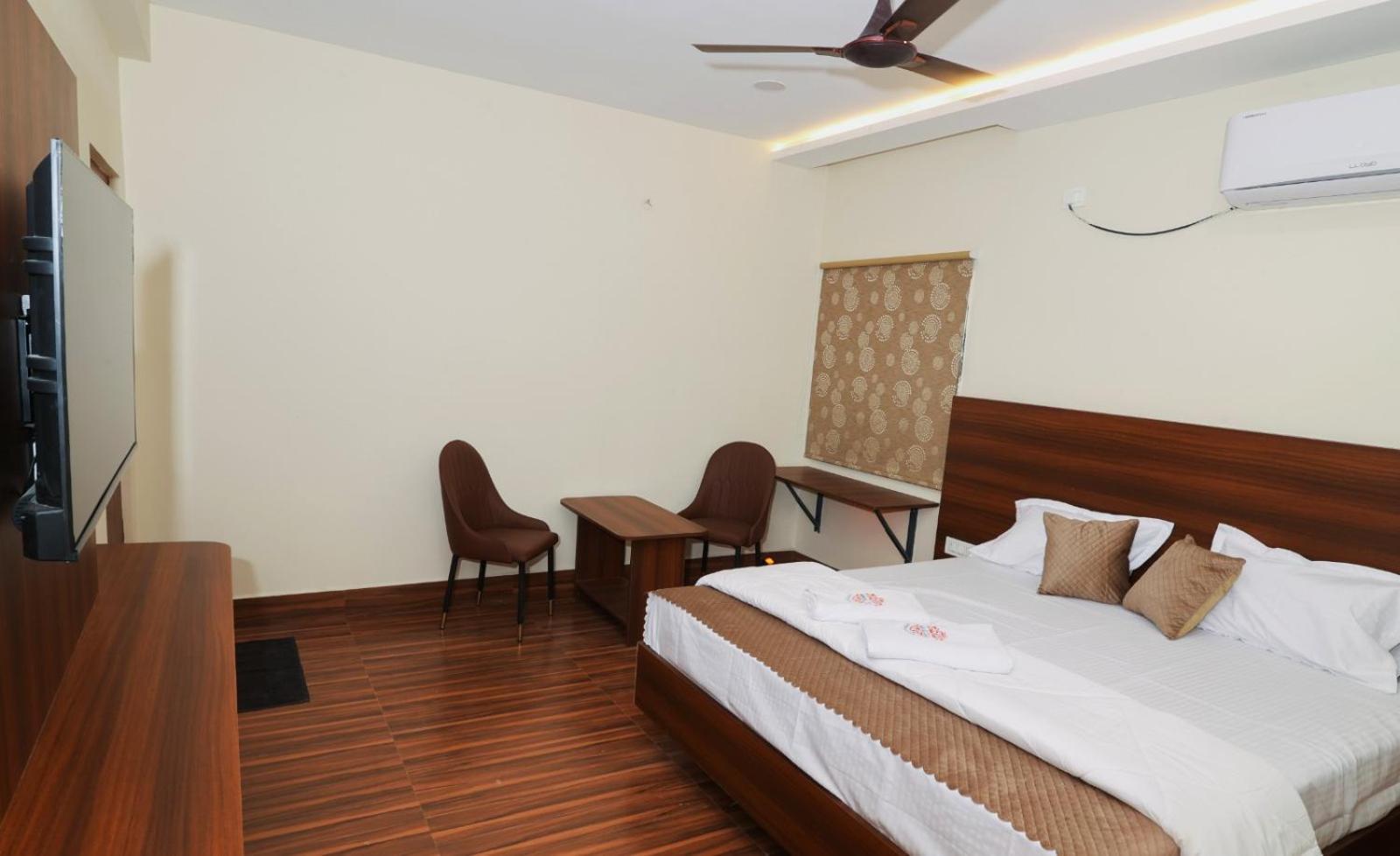 Maalyasa Hotel And Suites Haiderabad Buitenkant foto